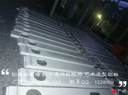U型铝方通、铝型材方管_mmexport1445775885142
