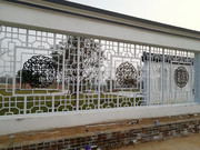 铝格栅-铝窗花屏风案例_方管焊接窗花护栏 (3)